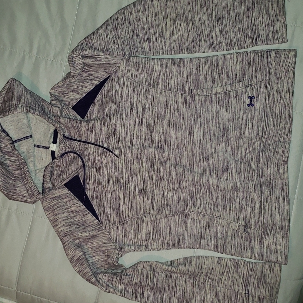 Under Armour hoodie, Med